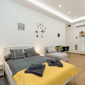 Holidays Downtown Apartamento Budapest
